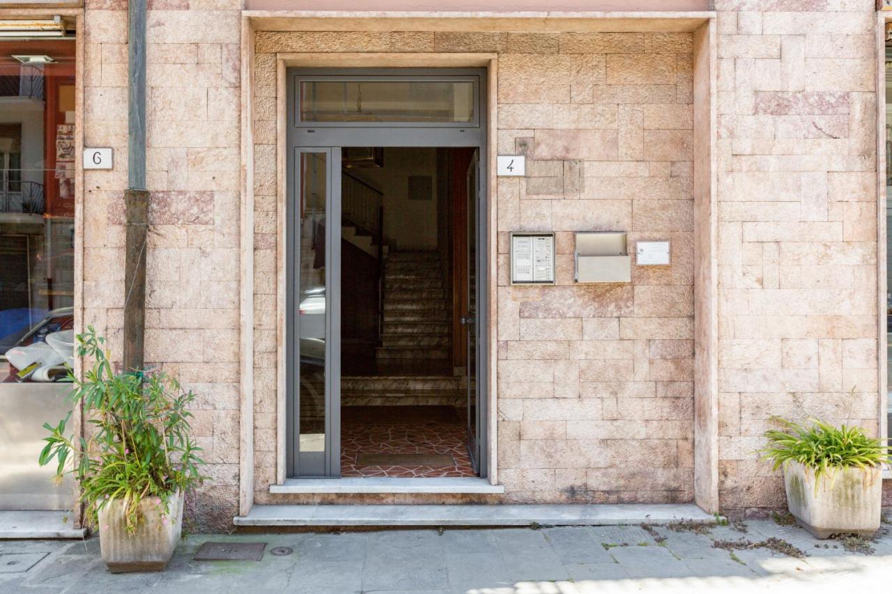 Ponte Solferino Bright & Cozy Apartment بيزا المظهر الخارجي الصورة